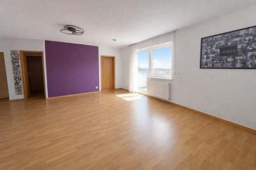 SCHICKE 3-RAUM WOHNUNG MIT BALKON UND TIEFGARAGENSTELLPLATZ – Dresden – Vorschaubild 5