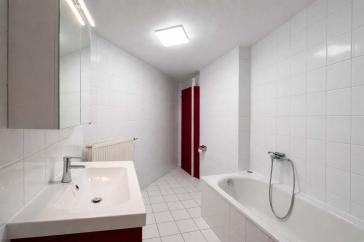 SCHICKE 3-RAUM WOHNUNG MIT BALKON UND TIEFGARAGENSTELLPLATZ – Dresden – Vorschaubild 9