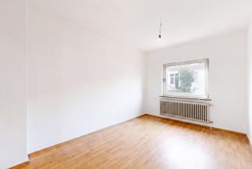 Charmantes Reihenhaus mit Wintergarten, Terrasse und großem Potenzial in der Bremer Neustadt – Bremen – Vorschaubild 27