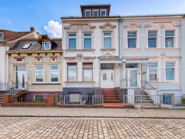 Charmantes Reihenhaus mit Wintergarten, Terrasse und großem Potenzial in der Bremer Neustadt – Bremen – Vorschaubild 22