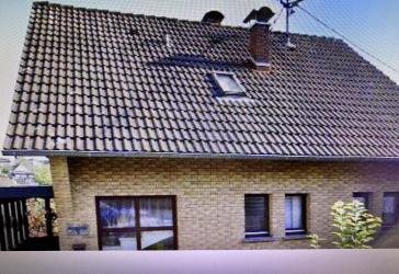 freistehendes Einfamilienhaus mit Garage in Neuwied/Rodenbach