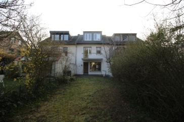 STOCKUM: EXKLUSIV SANIERTES 1 FAMILIENHAUS 4 ZIMMER 2 BÄDER+G-WC GARTEN TERRASSE PARKETT TOP-LAGE – Düsseldorf – Vorschaubild 2
