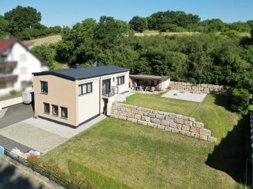 Modernisiertes EFH auf großzügigem Grundstück in begehrter Wohnlage – Bischberg – Vorschaubild 3