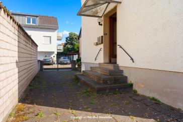 ZWEIFACH STARK: Vermietetes ZFH mit großem Grundstück und Entwicklungspotenzial in KA-Neureut – 76149 Karlsruhe – Vorschaubild 11