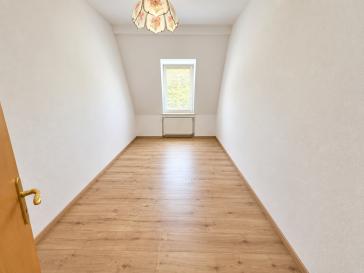 VERMIETETE 3-RAUM WOHNUNG IN RUHIGER LAGE – 1279 Dresden – Vorschaubild 7