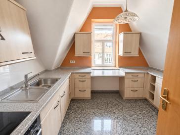 VERMIETETE 3-RAUM WOHNUNG IN RUHIGER LAGE – 1279 Dresden – Vorschaubild 9
