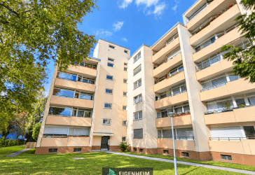 Attraktive 2-Zimmer-Wohnung mit Balkon und Garagenstellplatz in begehrter Wohnlage von Berlin-Buckow