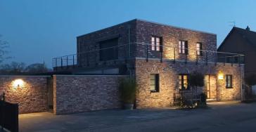 moderner Staffelbungalow Baujahr 2022, mit alten Feldbrandstein im Bauhausstil in Krefeld Dykgebiet – 47803 Krefeld – Vorschaubild 5