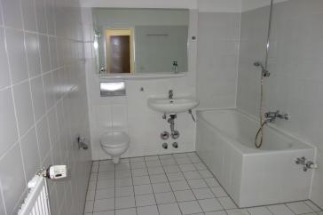 EXKLUSIV IN BILK NÄHE UNI HELL + RUHIG ERDGESCHOSS MIT TERRASSE 2 BÄDER KOMPLETT PARKETT TG-STELLPL. – Düsseldorf – Vorschaubild 11
