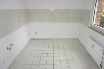 EXKLUSIV IN BILK NÄHE UNI HELL + RUHIG ERDGESCHOSS MIT TERRASSE 2 BÄDER KOMPLETT PARKETT TG-STELLPL. – Düsseldorf – Vorschaubild 9