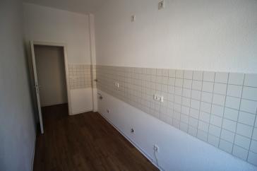RENOVIERTE KOMFORTWHG. SANIERTES DUSCHBAD BALKON GARAGE MÖGL. 1.OG MODERNE BÖDEN OBERBILK/ELLERSTR. – Düsseldorf – Vorschaubild 10