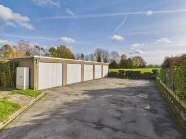 Property thumbnail 9