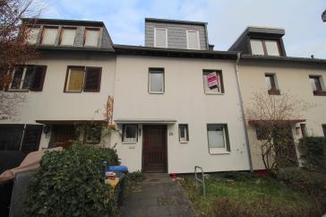 STOCKUM: EXKLUSIV SANIERTES 1 FAMILIENHAUS 4 ZIMMER 2 BÄDER+G-WC GARTEN TERRASSE PARKETT TOP-LAGE