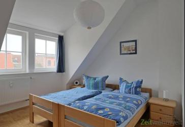(EF0975_M) Erfurt: Altstadt, ruhiges City-Apartment nahe dem Wenigemarkt, PKW-Stellplatz im Innenhof und WLAN