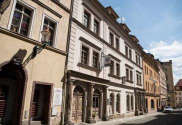 2- Raum Wohnung mit Balkon