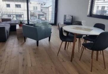 Wunderschöne voll möblierte helle Wohnung