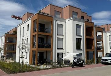 4 Zimmer Penthouse mit 2x Dachterrasse, sucht liebe Familie für gemeinsames Leben! ... Hessengeld?*
