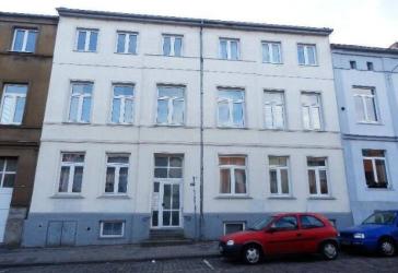 Im Herzen der Paulstadt - Bad mit Dusche + Laminat im Zimmer !