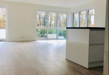 VON PRIVAT: Repräsentative und energieeffiziente 4-Zimmer-Neubau-Wohnung im Alstertal zu vermieten