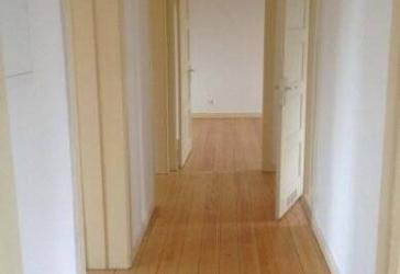 3-Raum-Wohnung mit Dielung und PKW-Stellplatz