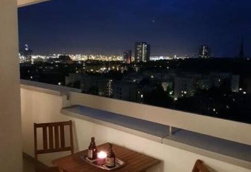Sanierte 1,5 Zimmer Wohnung im Nieburhaus