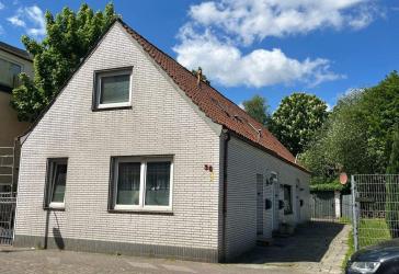 Mehrfamilienhaus in Bremerhaven voll vermietet zu verkaufen.