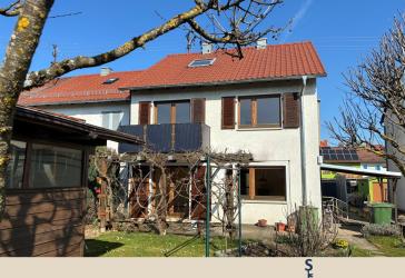 Familienhaus mit Garten in ruhiger Lage