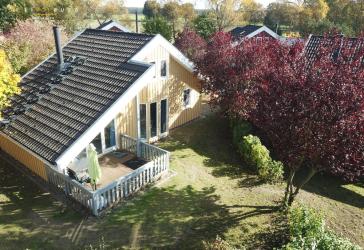 Umfangreich modernisiertes Ferienhaus im FP Mirow in ruhiger Lage! Alleinstehend!