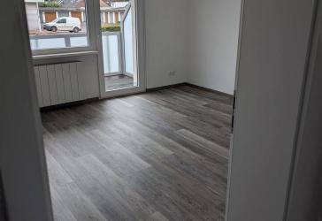 Sanierte 3-Zimmmerwohnung ca 58 m² mit Balkon in Wolfsburg-Hageberg, zentrale Lage
