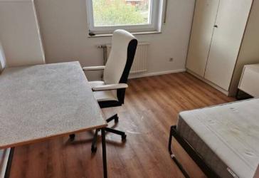 Kleines Apartment in Uninähe
