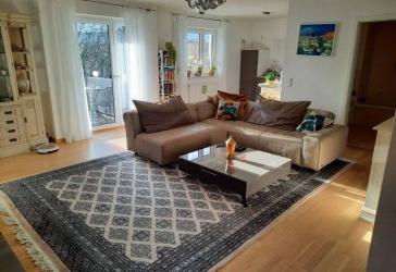 Lichtdurchflutete, moderne 3-Zi.-Whg. in Nürnberg zu vermieten