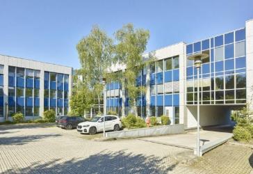 Ansprechendes Bürohaus ... Moderne Ausstattung
