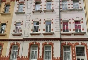 Im Westviertel Altenburgs 3-Raumwohnung 2. OG mit Blkon zu vermieten