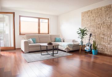 Modernisierte 4,5 Zimmer-Wohnung zum Wohlfühlen - Bad/Küche erneuert - ca. 111 m² - Provisionsfrei!