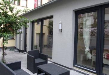 Lofthause - Hinterhaus mit eigener Terrasse in ruhiger Lage