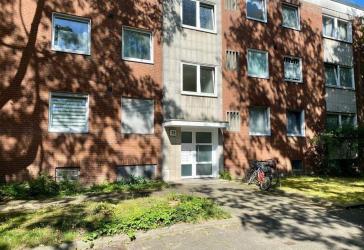 SOMMERAKTION ! Kapitalanlage! Helle, modernisierte 3 - Zimmer Wohnung in Garath - Provisionsfrei!
