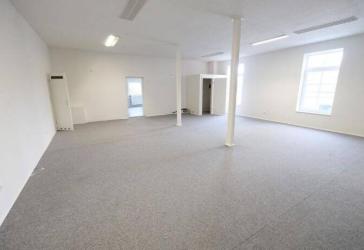 Gewerbeeinheit im Lütjenburger Stadtkern zu verkaufen
