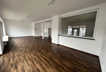 Vermietete Gewerbeeinheit in Hallstadt zu verkaufen!
