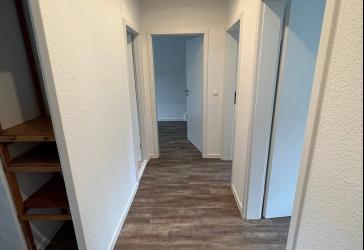 helle 3 Raumwohnung mit Balkon