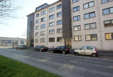 DU-Neudorf, Sternbuschweg 255, 3. OG, Aufzug, 50 m², kompl. renoviert, 1 Wohn -, 1 Schlafzimmer, Küche, Diele, Bad