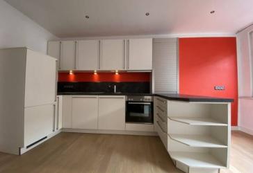3-Zimmer-Wohnung mit Einbauküche in der Fürther Innenstadt