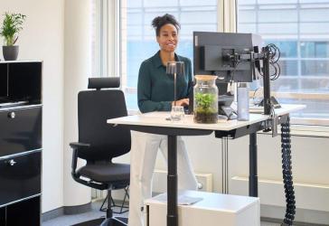 Alles, was Sie brauchen: Renoviertes Büro mit Internet und voll ausgestatteter Teeküche