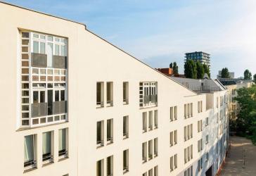 Helle, vermietete Wohnung mit 3 Zimmern in Tiergarten