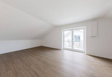 Moderne 3-Zimmer-DG-Wohnung im 2. Obergeschoss, Neubau