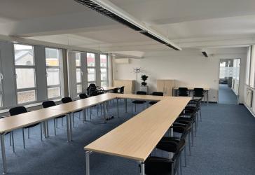 Büroflächen im inneren Westen
