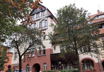 Frei werdende 2-Zimmerwohnung im Giebichensteinviertel - Umbau auf 3 Zimmer möglich!