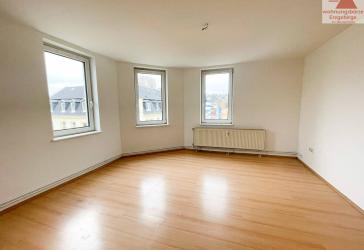 Hübsche 3-Raum-Dachgeschoss-Wohnung in ruhiger Lage von Aue!