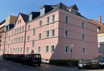 Renovierte Wohnung in der Oststadt mit Dielen und Balkon