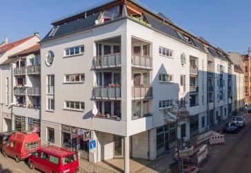 Vermietete 2-Zimmer-Wohnung mit Loggia in gefragter Lage