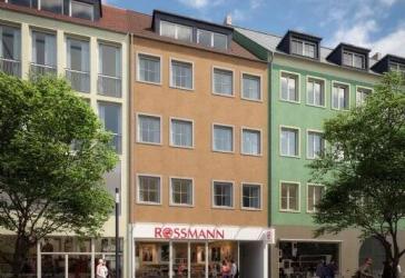 Direkt am Marktplatz: Bürofläche - Kernsaniert